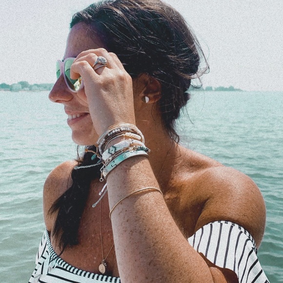 Meet your Posher, Alex - Picture 1 of 1